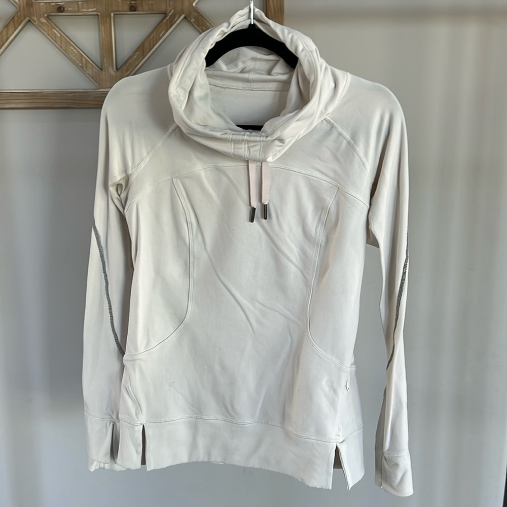 lululemon Cream/Off-White Pullover Hoodie with collar size 8